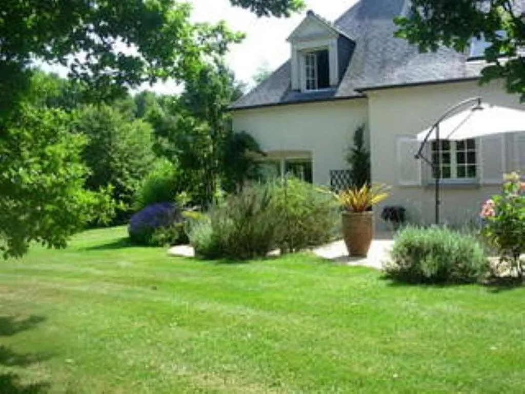 Le Sens Des Hotes Bed & Breakfast France