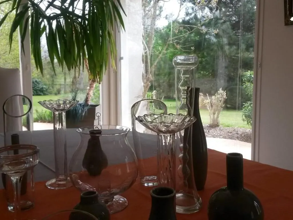 Le Sens Des Hotes Bed & Breakfast Guest house
